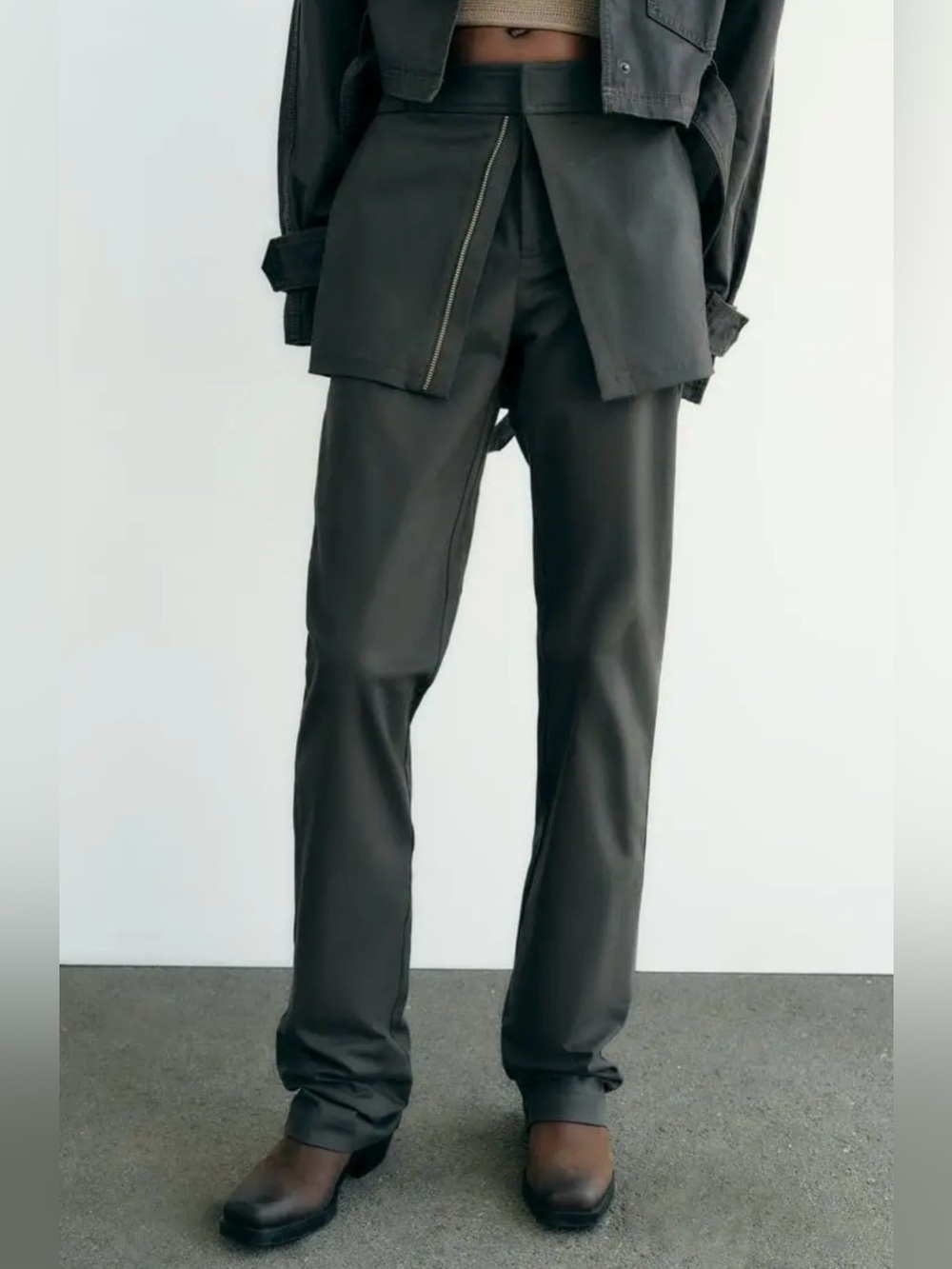 🩷Firm Price🩷Zara pants with skirt